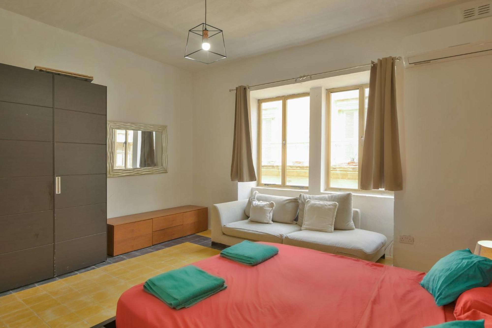 New 1 Bedroom Apartment In Valletta City Centre With Terrace And Views Exterior photo